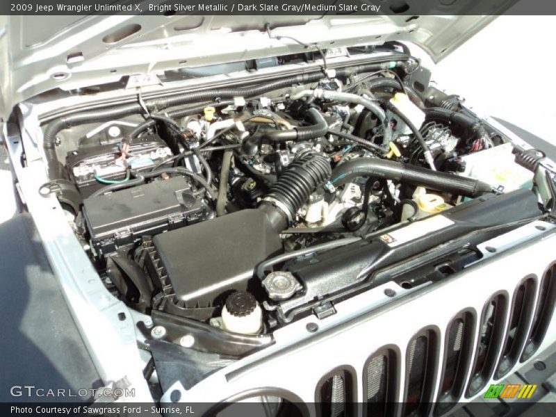 Bright Silver Metallic / Dark Slate Gray/Medium Slate Gray 2009 Jeep Wrangler Unlimited X