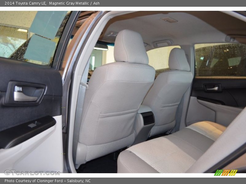 Magnetic Gray Metallic / Ash 2014 Toyota Camry LE