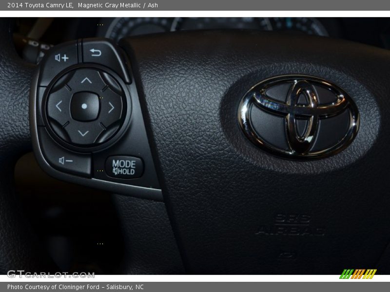 Magnetic Gray Metallic / Ash 2014 Toyota Camry LE