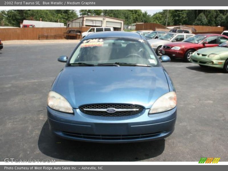 Blue Metallic / Medium Graphite 2002 Ford Taurus SE