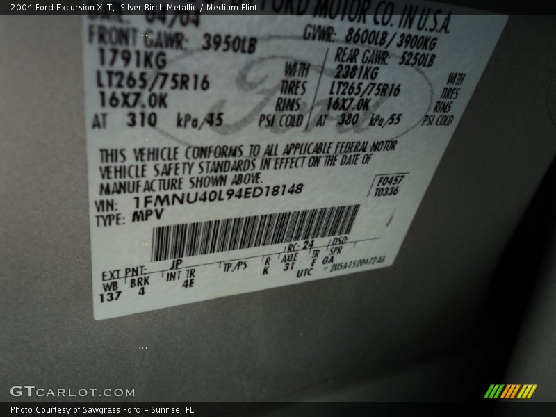 2004 Excursion XLT Silver Birch Metallic Color Code JP