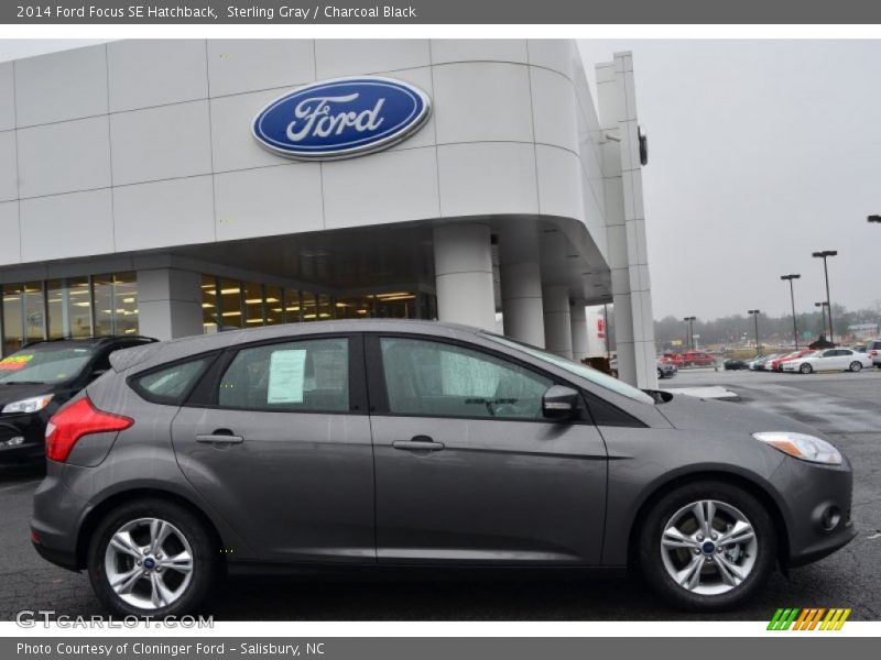 Sterling Gray / Charcoal Black 2014 Ford Focus SE Hatchback