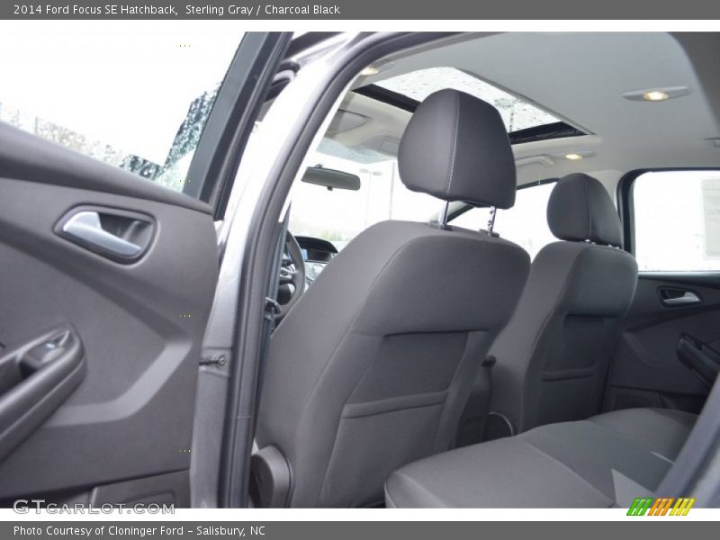 Sterling Gray / Charcoal Black 2014 Ford Focus SE Hatchback