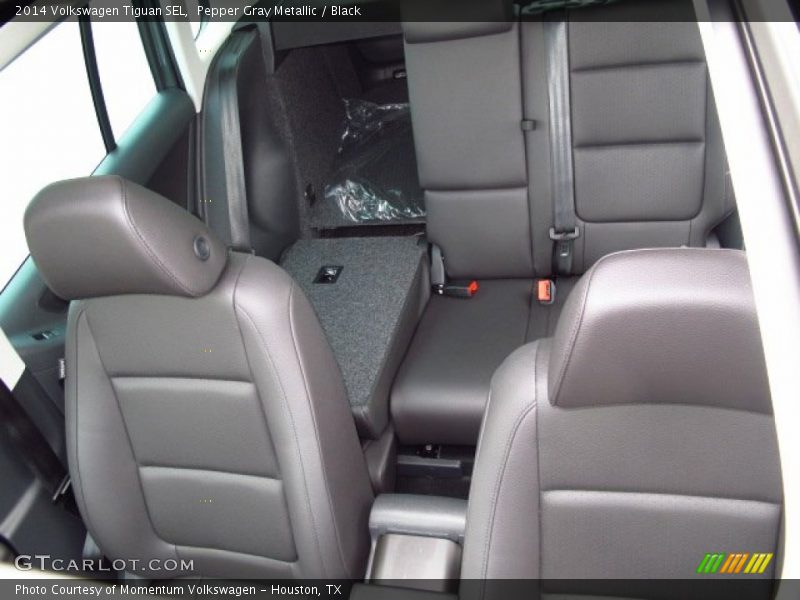 Pepper Gray Metallic / Black 2014 Volkswagen Tiguan SEL