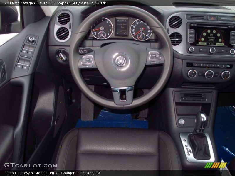 Pepper Gray Metallic / Black 2014 Volkswagen Tiguan SEL