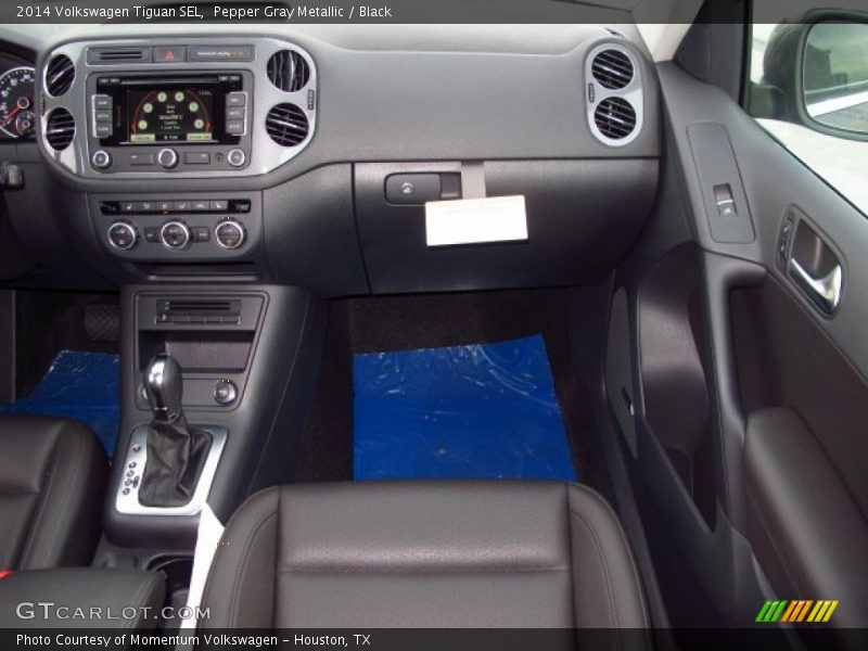 Pepper Gray Metallic / Black 2014 Volkswagen Tiguan SEL