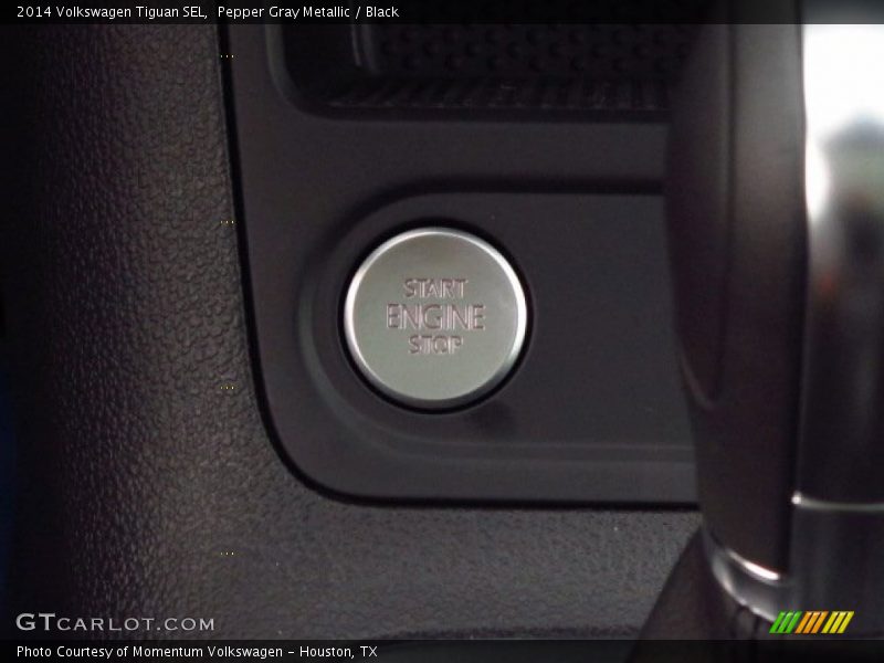 Pepper Gray Metallic / Black 2014 Volkswagen Tiguan SEL