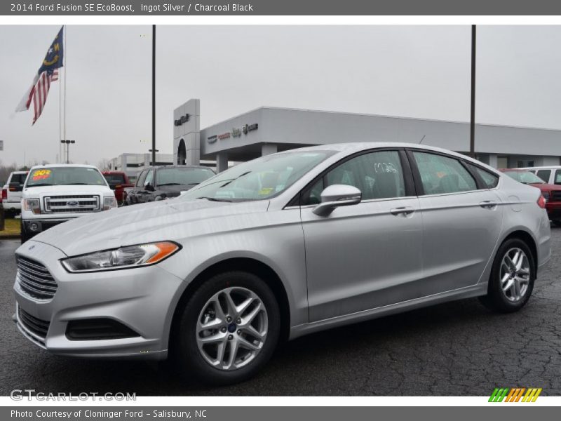 Ingot Silver / Charcoal Black 2014 Ford Fusion SE EcoBoost