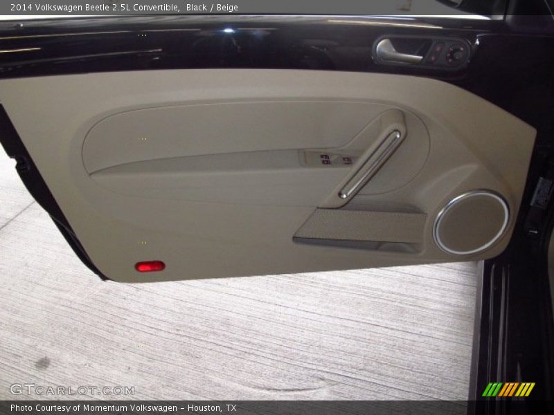 Black / Beige 2014 Volkswagen Beetle 2.5L Convertible
