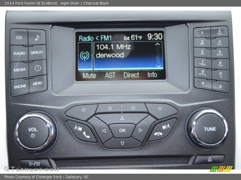 Ingot Silver / Charcoal Black 2014 Ford Fusion SE EcoBoost