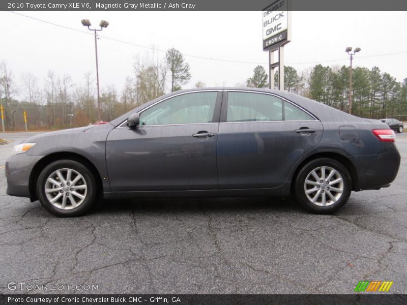 Magnetic Gray Metallic / Ash Gray 2010 Toyota Camry XLE V6