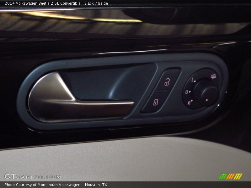 Black / Beige 2014 Volkswagen Beetle 2.5L Convertible