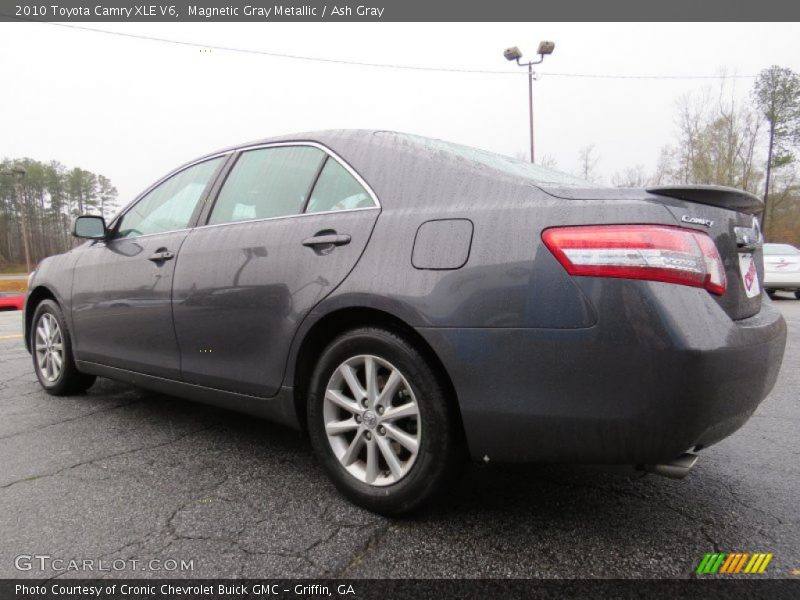 Magnetic Gray Metallic / Ash Gray 2010 Toyota Camry XLE V6