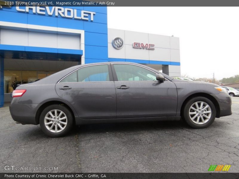 Magnetic Gray Metallic / Ash Gray 2010 Toyota Camry XLE V6