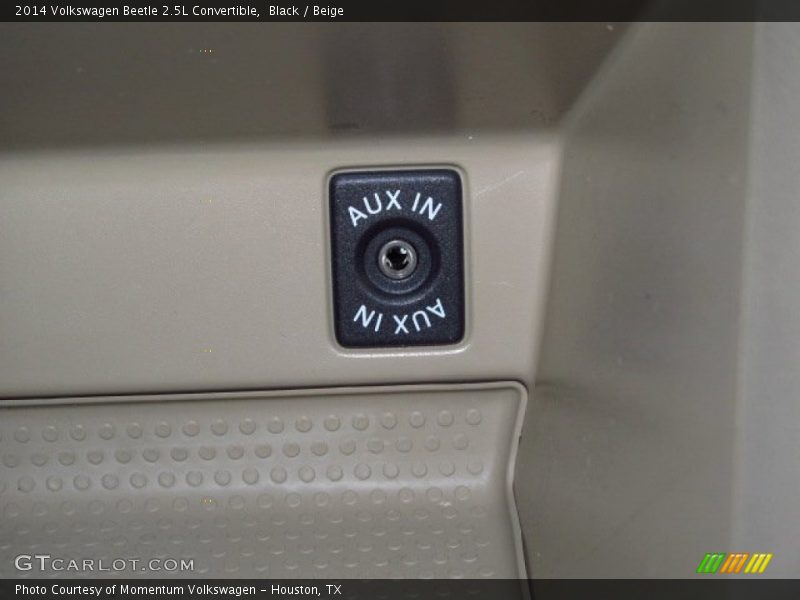 Black / Beige 2014 Volkswagen Beetle 2.5L Convertible