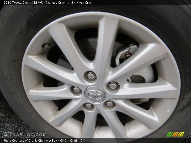 Magnetic Gray Metallic / Ash Gray 2010 Toyota Camry XLE V6