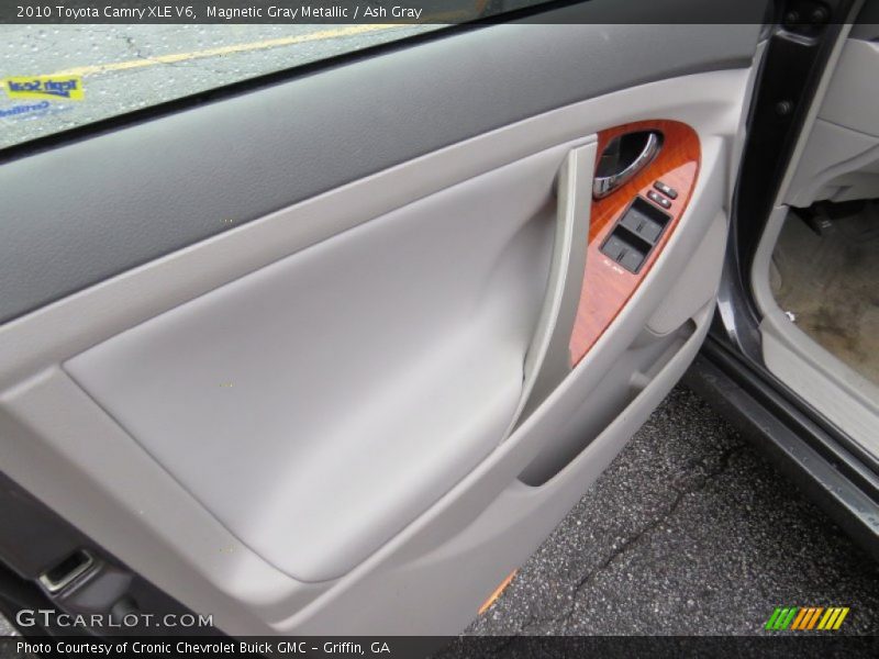 Magnetic Gray Metallic / Ash Gray 2010 Toyota Camry XLE V6