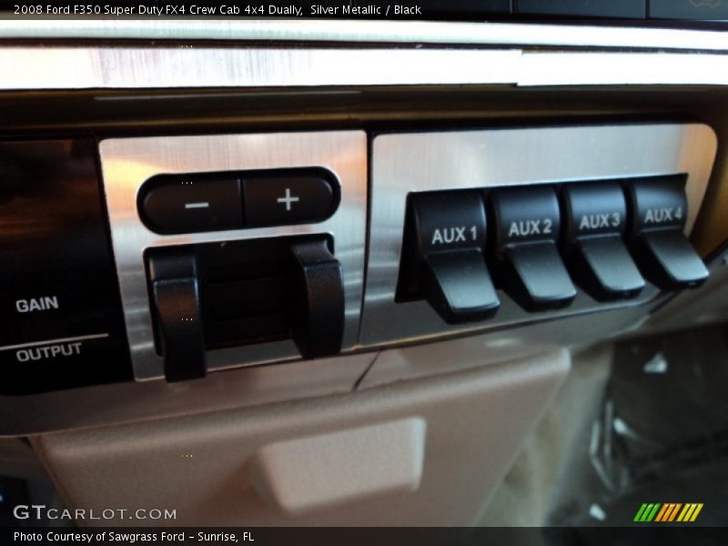Silver Metallic / Black 2008 Ford F350 Super Duty FX4 Crew Cab 4x4 Dually