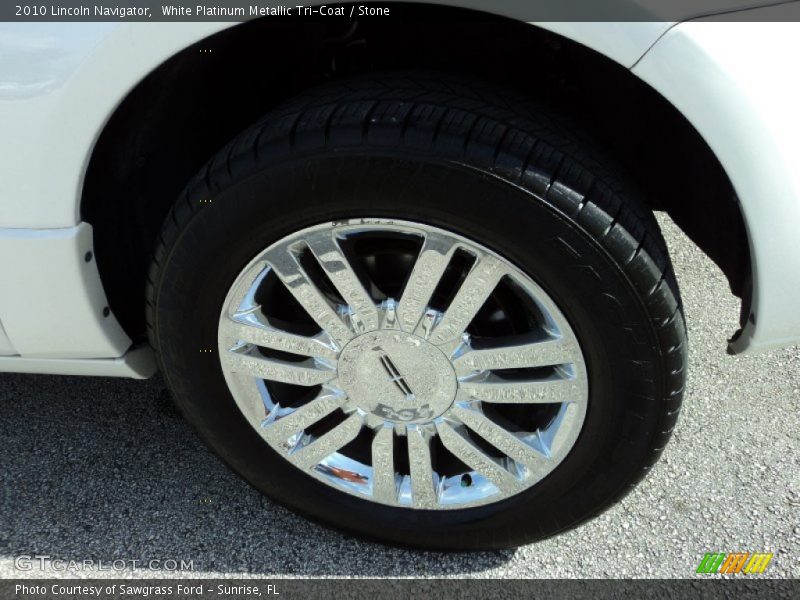 White Platinum Metallic Tri-Coat / Stone 2010 Lincoln Navigator