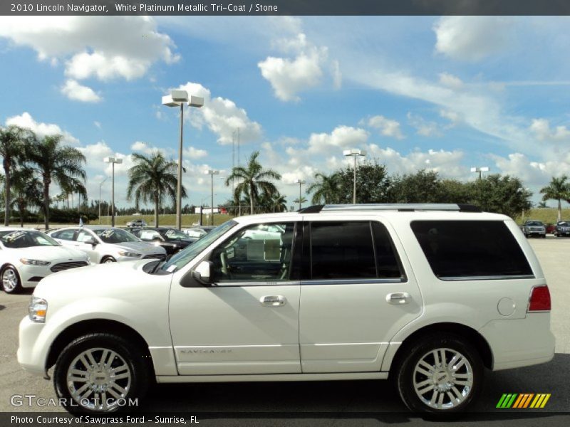 White Platinum Metallic Tri-Coat / Stone 2010 Lincoln Navigator