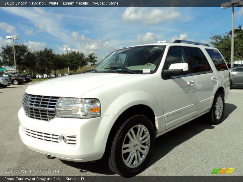 White Platinum Metallic Tri-Coat / Stone 2010 Lincoln Navigator