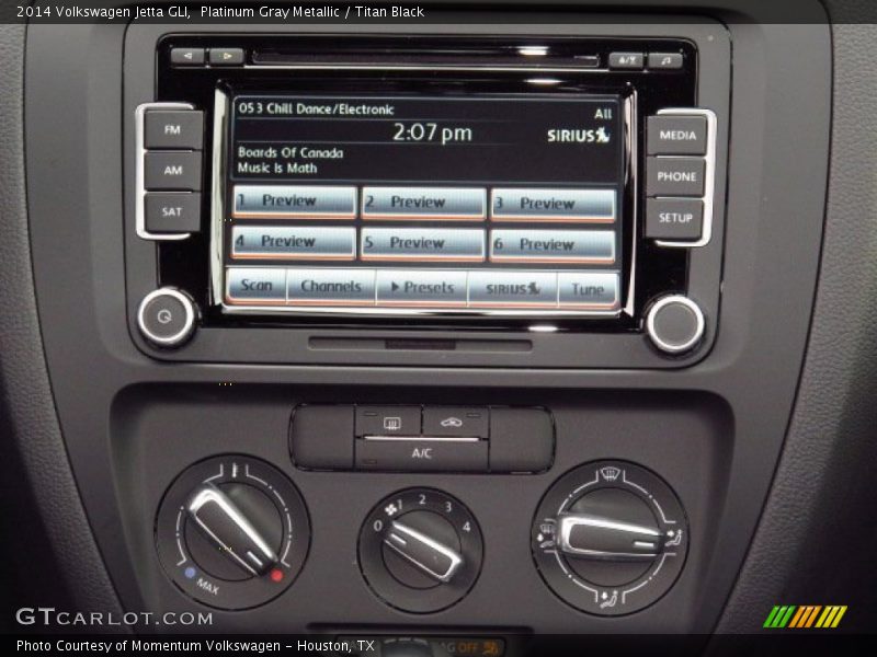 Platinum Gray Metallic / Titan Black 2014 Volkswagen Jetta GLI