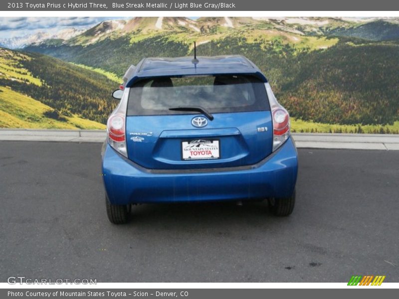 Blue Streak Metallic / Light Blue Gray/Black 2013 Toyota Prius c Hybrid Three