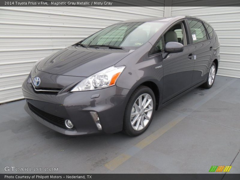 Magnetic Gray Metallic / Misty Gray 2014 Toyota Prius v Five