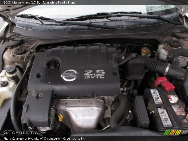 Satin White Pearl / Blond 2003 Nissan Altima 2.5 SL