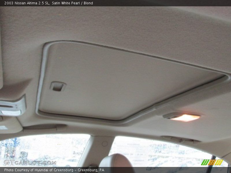 Satin White Pearl / Blond 2003 Nissan Altima 2.5 SL