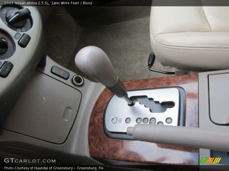 Satin White Pearl / Blond 2003 Nissan Altima 2.5 SL