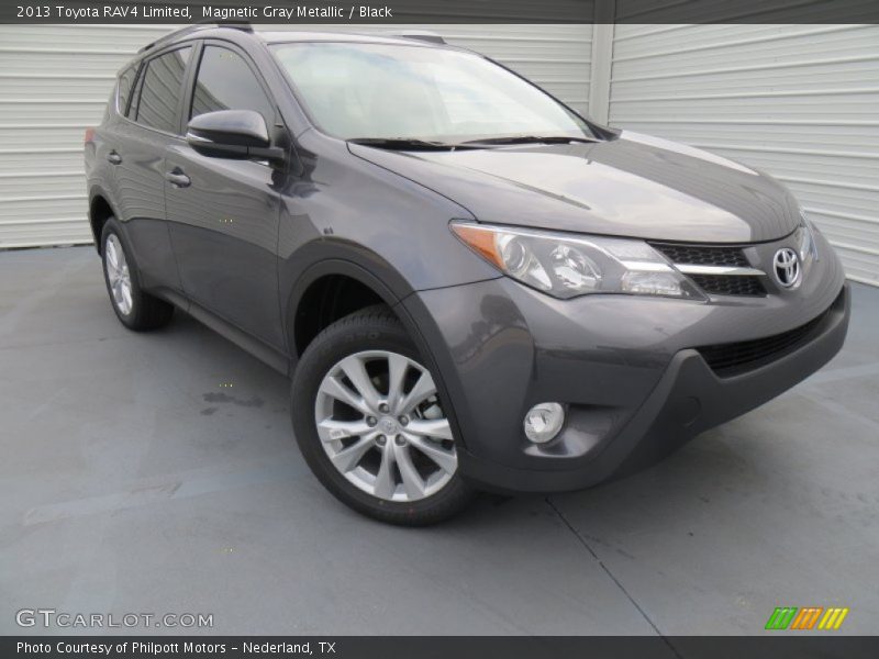 Front 3/4 View of 2013 RAV4 Limited