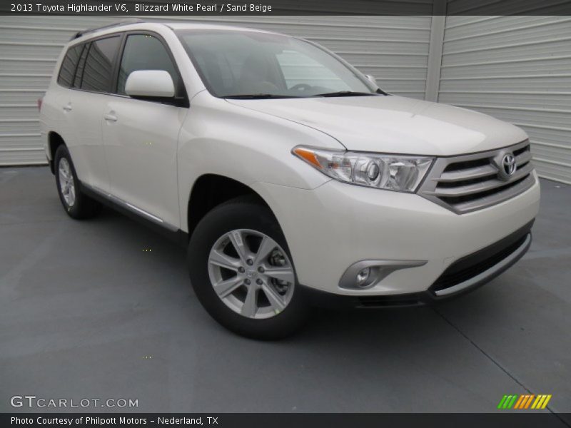 Blizzard White Pearl / Sand Beige 2013 Toyota Highlander V6