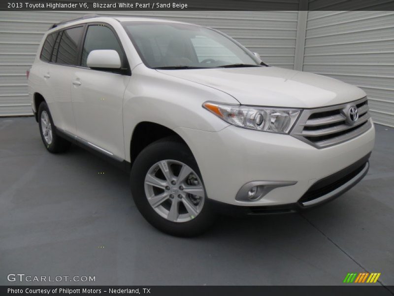 Blizzard White Pearl / Sand Beige 2013 Toyota Highlander V6