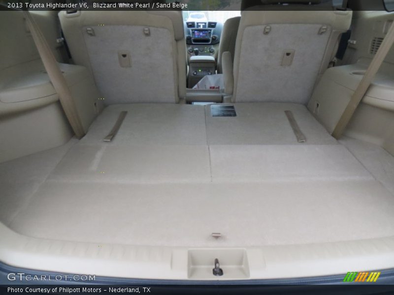 Blizzard White Pearl / Sand Beige 2013 Toyota Highlander V6