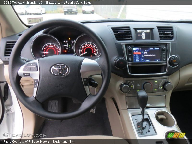 Blizzard White Pearl / Sand Beige 2013 Toyota Highlander V6