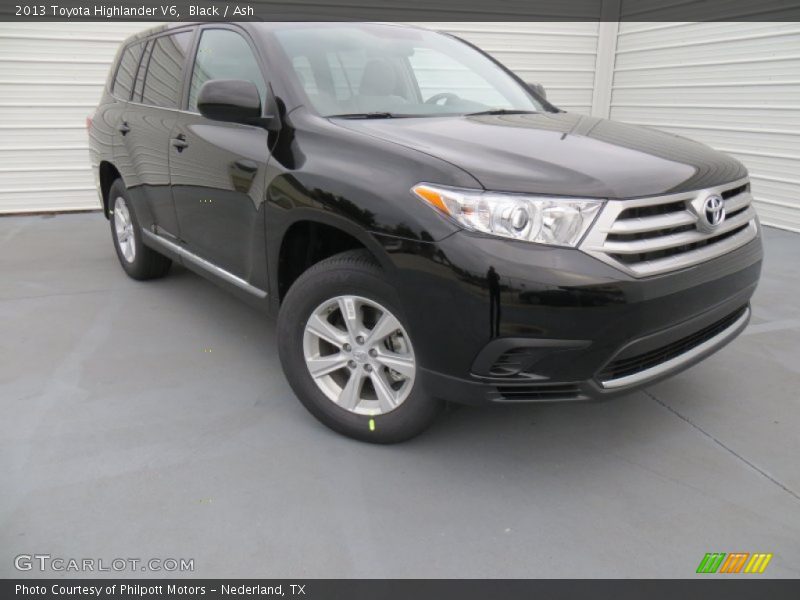 Black / Ash 2013 Toyota Highlander V6