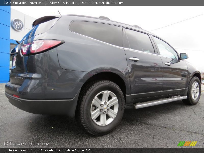 Cyber Grey Metallic / Dark Titanium/Light Titanium 2014 Chevrolet Traverse LT