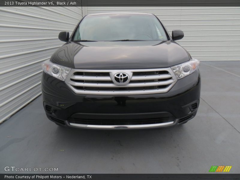 Black / Ash 2013 Toyota Highlander V6