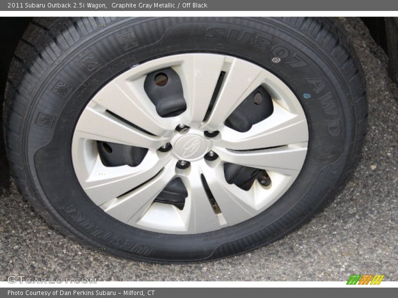 Graphite Gray Metallic / Off Black 2011 Subaru Outback 2.5i Wagon