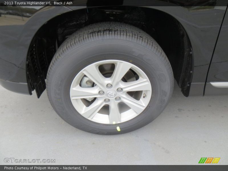 Black / Ash 2013 Toyota Highlander V6