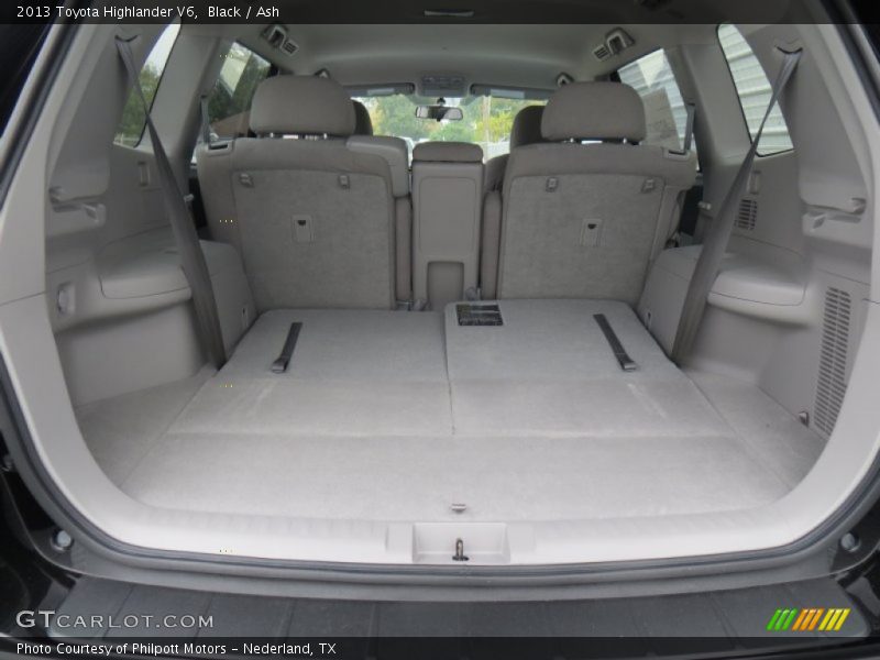 Black / Ash 2013 Toyota Highlander V6