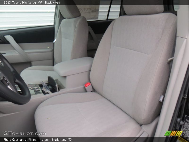 Black / Ash 2013 Toyota Highlander V6