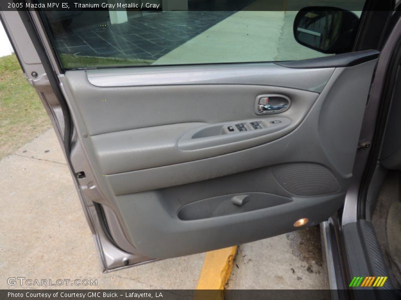 Titanium Gray Metallic / Gray 2005 Mazda MPV ES