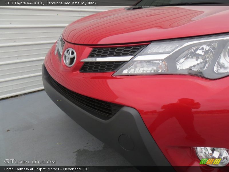Barcelona Red Metallic / Black 2013 Toyota RAV4 XLE