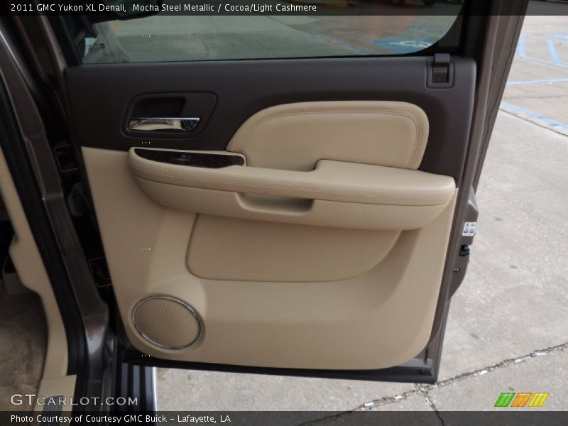 Mocha Steel Metallic / Cocoa/Light Cashmere 2011 GMC Yukon XL Denali