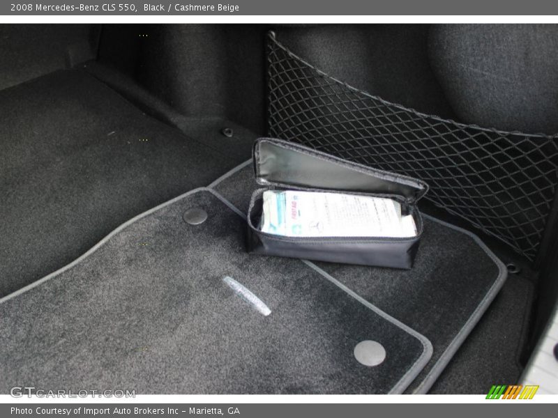 Black / Cashmere Beige 2008 Mercedes-Benz CLS 550