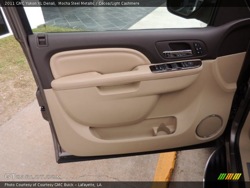 Mocha Steel Metallic / Cocoa/Light Cashmere 2011 GMC Yukon XL Denali
