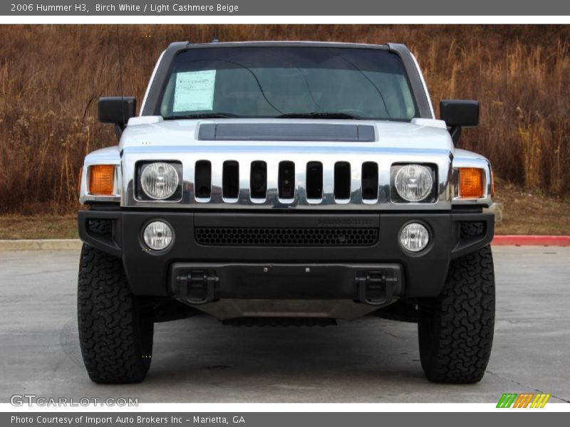 Birch White / Light Cashmere Beige 2006 Hummer H3