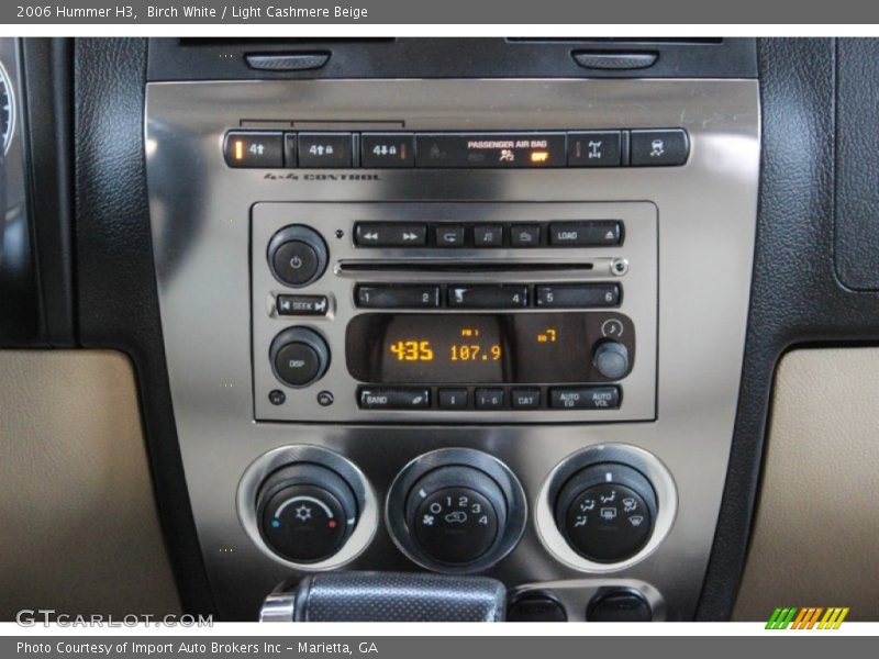 Audio System of 2006 H3 